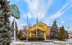 La Quinta Inn & Suites Appleton College Avenue